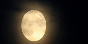 إذا صدقت رؤية "بدر رمضان قبل موعده".. ما حكم صيامنا ٢٨ يوما؟