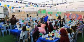 أهالي "غوين" يلتقون على إفطار رمضاني نظمه الأوروبيون