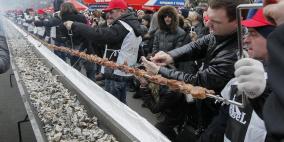 "جينيس" تنتظر أطول سيخ مشويات 