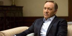 رجال يتهمون أحد نجوم هوليوود بالتحرش الجنسي!