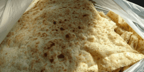 علماء يكتشفون في الأردن أقدم رغيف خبز بالعالم