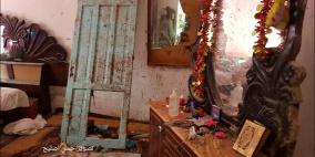 خلف الباب حكاية