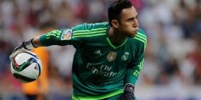 نافاس يتحدى نجم الحراسة الجديد كورتوا 