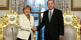 ميركل تعلن عقد قمة رباعية بشأن إدلب في أكتوبر