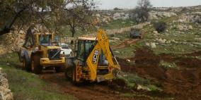 الاحتلال يجرف أراضي جنوب بيت لحم