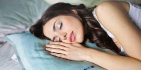 هذه أطعمة تساعد على الاسترخاء والنوم