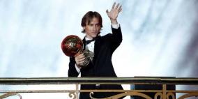 رسميا.. مودريتش يفوز بالكرة الذهبية