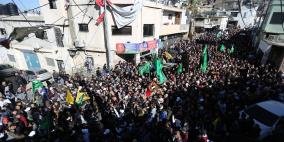  مخيم الجلزون يودع الشهيد نخلة