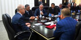 الحمد الله يعد "الأطباء" بدراسة كافة المطالب وتنفيذها