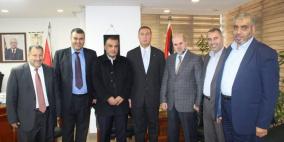 سفارة فلسطين بالقاهرة تعلن ترتيبات سفر معتمري المحافظات الجنوبية