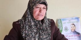 للمرة الثانية.. تجميد قرار الإفراج عن والدة الشهيد صالح البرغوثي