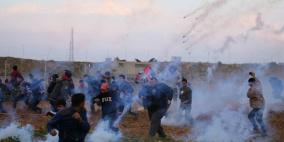 استشهاد طفل واصابة 41 مواطنا على حدود غزة