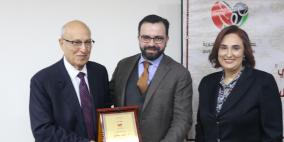 بالأسماء.. بسيسو يكرّم الفائِزين في مسابقة "أنا الراوي"