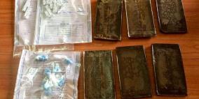 الشرطة تضبط كيلوغرامين من مادة "الماريغوانا" المخدرة في الخليل