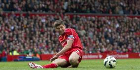 صاحب "السقطة القاتلة" ينصح لاعبي ليفربول للفوز باللقب