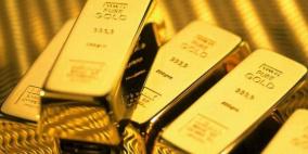 الذهب مستقر والدولار يتراجع