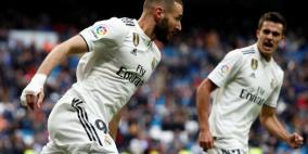 ريال مدريد يتجنب فخ إيبار بثنائية بنزيما
