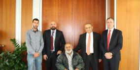 مجموعة الاتصالات تدعم قرية العقبة لتمويل شراء أجهزة طبية 