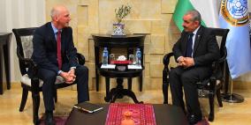 اشتية: لن نستسلم بفعل الحرب المالية