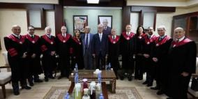 الحمد الله يعود الى  جامعة النجاح