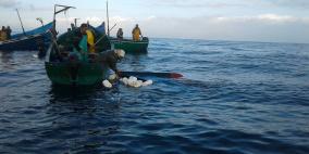 غرق 26 شخصا في انقلاب قارب صيد