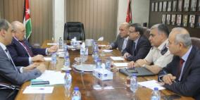 فلسطين والأردن تتفقان على آلية للحد من تهريب التبغ والسجائر