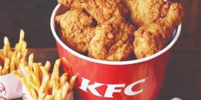 3 شهور من "القيء والغثيان" بسبب "خطأ" في وجبة "كنتاكي"