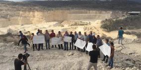 تصعيد الاحتجاجات على استمرار "التفجيرات" في كسارات محاذية لقرية بزاريا