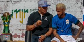 والد نيمار يكشف سبب فشل "العودة لبرشلونة"