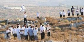 مستوطنون يقتحمون جبل "طاروسا" 