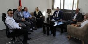 الاعلام وميثاق تبحثان تعزيز التعاون حول أرشيف الاعلام الفلسطيني