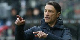 عقب الخماسية المذلة.. بايرن ميونخ يقيل مدربه