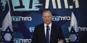 حراك لإسقاط نتنياهو وغانتس يدعو الليكود لحكومة وطنية