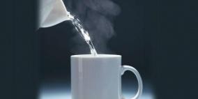 كأس دافئ من الماء صباحا يقيك من هذه الأمراض