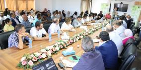 الشباب الفلسطيني يطالب وزير الزراعة، البدء بإجراءات تطبيق نموذج القرية التعاونية الشبابية