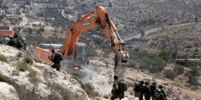 الاحتلال يجرف اراض زراعية في بيت لحم
