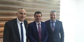 خبير من "القدس المفتوحة" ينجز السياسة الوطنية للتحول الرقمي في فلسطين