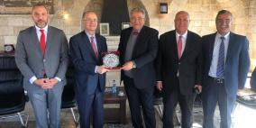 جامعة القدس وصندوق الاستثمار يبحثان تطوير التعاون المشترك