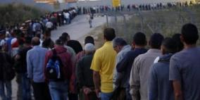 الاحتلال يلقي بعامل مشتبه بإصابته بكورونا على قارعة الطريق 