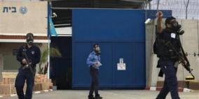 خطوات احتجاجية لأسرى "عوفر" بعد رفض الاحتلال أخذ عينات منهم