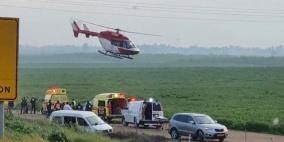 إصابات بينها خطيرة لعمال جراء حادث طرق