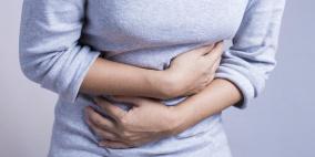 خاص| وجع فم المعدة ليس دائمًا من المعدة… طبيب يوضح الفروق وأعراض جرثومة المعدة