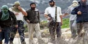 مستوطنون يعتدون على مواطن جنوب نابلس 