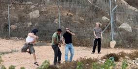 إصابة مواطنين اثنين عقب هجوم مستوطنين على يتما 