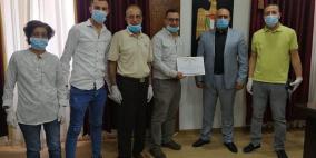 الرجوب يشيد بجمعية فائض ما لديكم