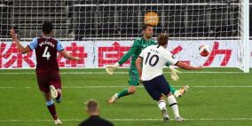 مخاوف هبوط وست هام تتزايد بعد الهزيمة أمام توتنهام