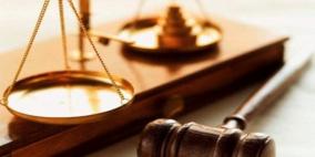 "صلح رام الله" توقف موظفا في السلطة القضائية بتهمة الاختلاس