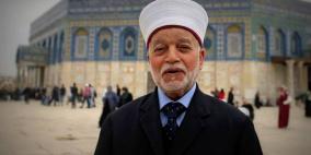 المفتي العام يؤكد على جواز التضحية بالعجول المسمنة