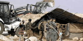 الاحتلال يهدم منزلا قيد الانشاء في حي الشياح بجبل المكبر جنوب القدس