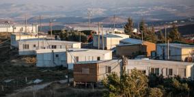  مستوطنون يقيمون بؤرة استيطانية في الخان الأحمر